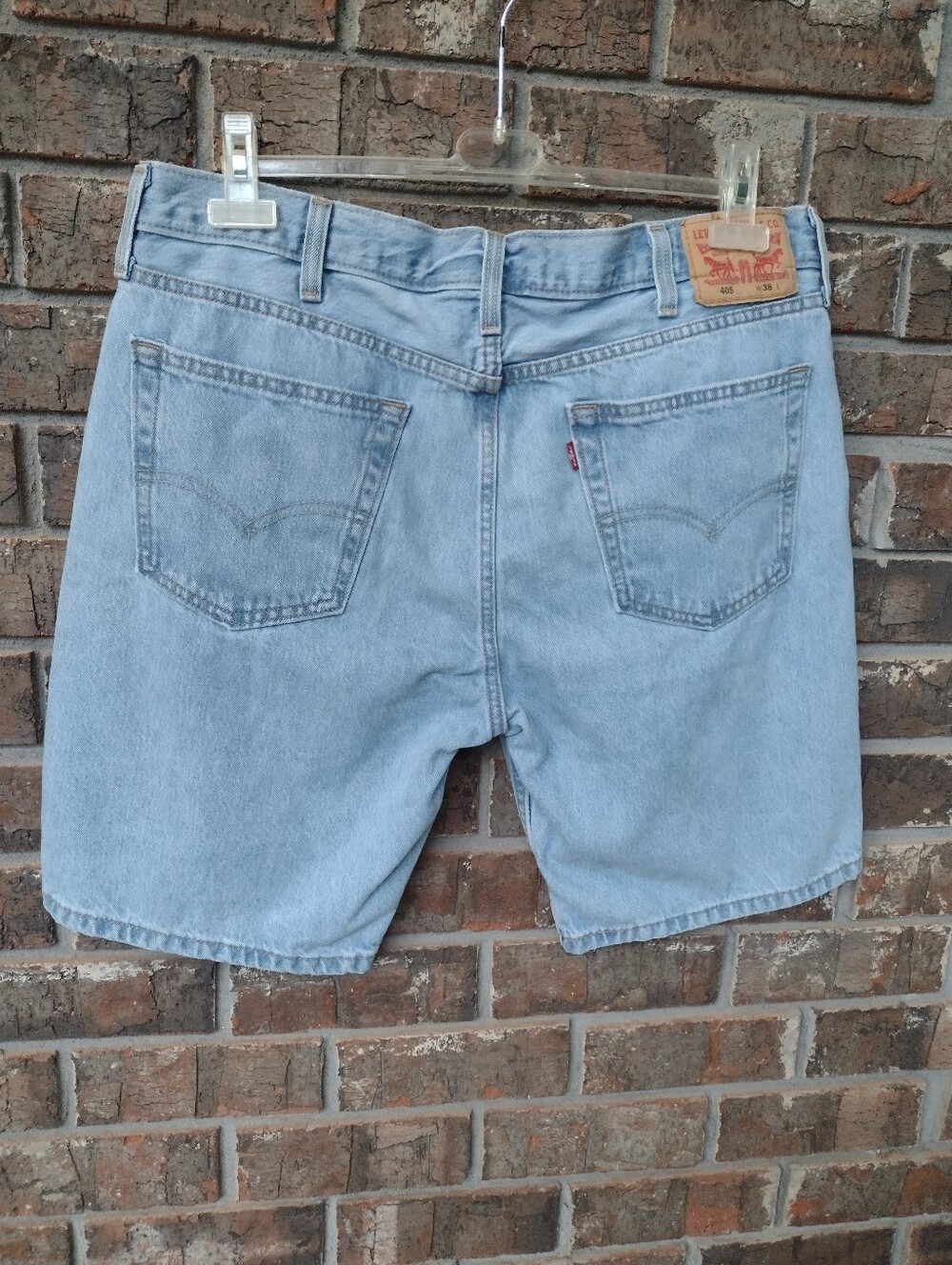 Levi's 405 Denim Shorts Men's 36 Blue Regular Fit Light Wash 9.5"Jorts Outdoors